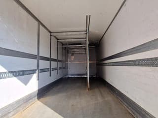 Volvo 330 4x2 - Carrier MT 18 Frigo - Loadlift - Full air - Sleepercab - Image 25