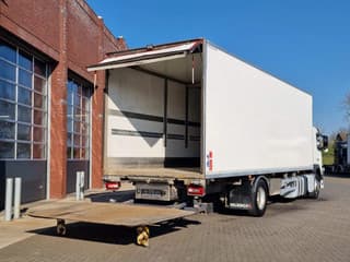 Volvo 330 4x2 - Carrier MT 18 Frigo - Loadlift - Full air - Sleepercab - Image 10