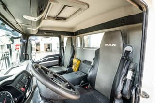 MAN 32 360 BB+ LIEBHERR 9m3 - Image 12