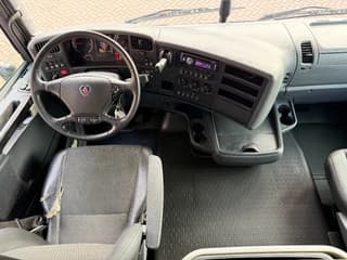 Scania R450 4X2 with Gardner Denver Compressor/Retarder - Image 9