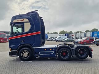 Scania R520 V8 NGS Highline 6x2 - PTO/Hydraulic - Full air - 2.95 WB - Navi - Fridge - Sliding 5th wheel - Image 4