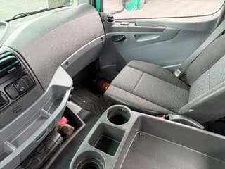 Mercedes-Benz 4x2 / Manual gearbox / Euro 5 / Only 230.963km - Image 10
