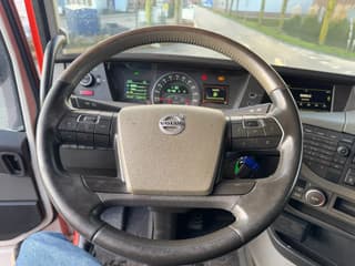 Volvo FH420 - Image 10