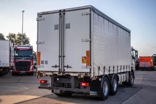 Volvo FM330-6X2+E5 (10pneus/tires) - Image 3