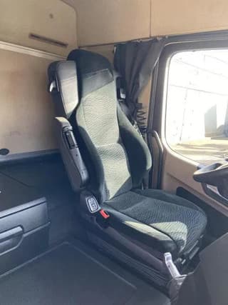 Mercedes-Benz 1840 LS Standard Euro 6 - Image 25