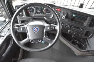 Scania S450 NGS 4x2NB - FULL AIR - RETARDER - ACC - PARK. AIRCO - 2 x FUEL TANKS - TOP CONDITION - - Image 6