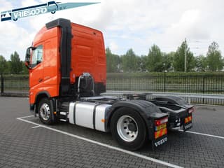 Volvo 500 PK WITH STAND/AIRCO - Image 3