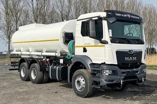 MAN 33.400 BB CH Water Tank Truck (14 units) - Thumbnail 1