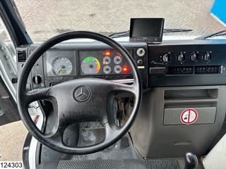 Mercedes-Benz N/A 2006 - Vario 815 D Promotional Truck, Manual transmission afbeelding 10