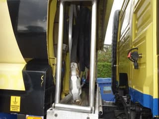 Volvo 18500liter tank,AIRCO,MANUAL GEARBOX - Image 13