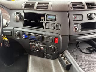DAF 4X2 SPACECAB EURO6 DISTRIBUTIETREKKER MILIEUZONE DAF ONDERHOUD HOLLAND TRUCK!!! - Image 10