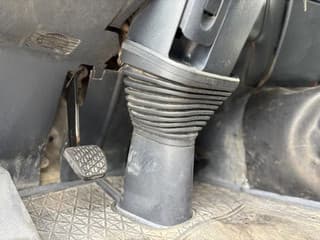 Mercedes-Benz 1848 LS (MP1) 4x2 TRACTOR (EPS WITH CLUTCH / RUDUCTION AXLE / HYDRAULIC KIT / AIRCONDITIONING / ETC) - Image 8
