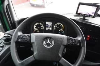 Mercedes-Benz 1018L 4x2 Bakwagen met laadklep Automaat - Image 13