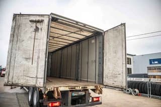 Volvo FM 330+10 pneus/tires-intarder - Image 6