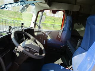 Volvo 460 PK - Image 5