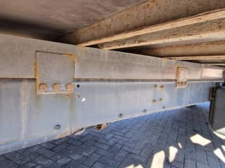 Volvo 4x2 Box truck, loading lift, 12T - Image 24