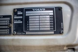 Volvo FM330-6X2+E5 (10pneus/tires) - Image 16