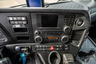 Mercedes-Benz AROCS 1843 LS ( NO ACTROS)+BIG AXLE+HYDR. - Image 11