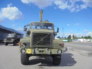 Volvo 6X6 L + FASSI 3X IN STOCK - Image 7