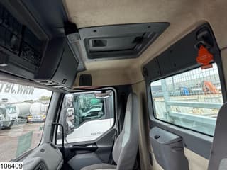 Renault Kerax 370 6x4, Manual, Fassi, Remote, Steelsuspension - Image 7