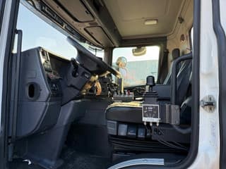 Scania P320 6x2 / Retarder / Kipper (37m3) / HMF 2620-K3 / Only 143.228km !! - Image 12