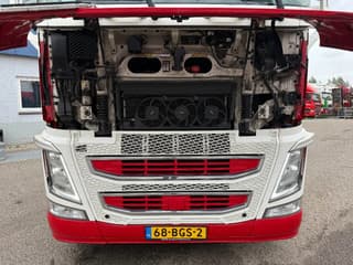 Volvo 460 4X2 EURO 6 - ADR + I-ParkCool + I-Shift - Image 9