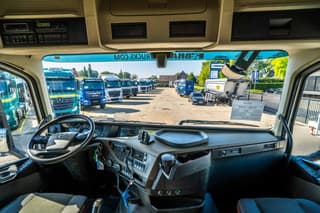 Volvo 500 +KIPHYDR. - Image 12