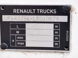 Renault 250 4x2 Box with side doors - Zepro loadlift - Euro 6 - Low KM - Sleepercab - Image 36