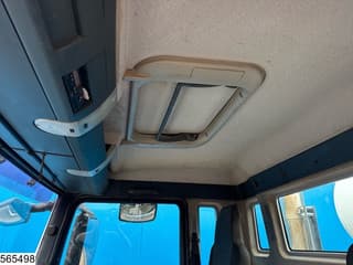 MAN 32 400 8x4, Leaf suspension, Hub reduction - Image 7