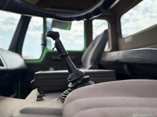 Mercedes-Benz 3335K 8x4 FULL STEEL CHASSIS (ZF16 MANUAL GEARBOX / RETARDER / FULL STEEL SUSPENSION / REDUCTION AXLES) - Image 10