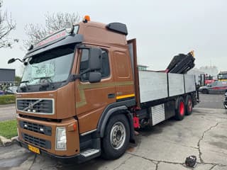 Volvo 6X2 EURO 5 HIAB 211 EP5 + REMOTE CONTROL - Image 7