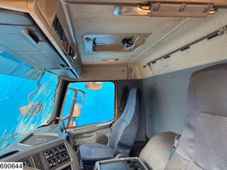 Volvo FM 420 8X2, EURO 5, HYVA - Image 8