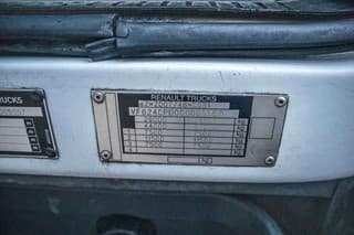 Renault PREMIUM 380 DXI-6x2 - Image 12