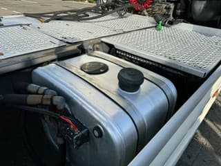 DAF 4X2 EURO 5 HYDRAULIC - Image 17