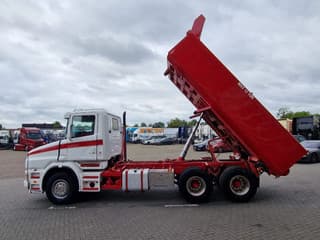 Scania T124-470 6x2 - Tipper - Manual gearbox - Full steel - Robson Drive - New Engine - Torpedo/Hauber - Image 5