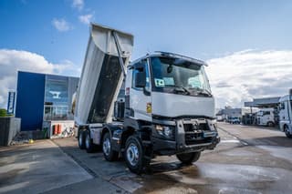 Renault K 480 + BENNE ENROCHEMENT HARDOX - Image 2