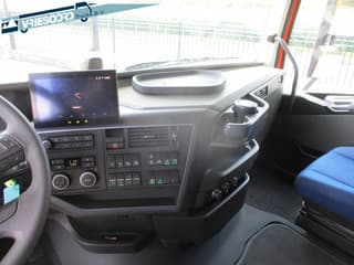 Volvo 460 PK - Image 5