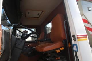 Volvo F10 4x2 - 1979 - Container Oldtimer - Image 13