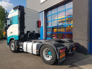 Volvo 420 ADR klasse EX/II, EX/III, FL en AT Double tank PTO - Image 4