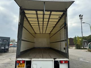 Mercedes-Benz 1924 - 4 UNITS! - 4X2 + EURO 6 + DHOLLANDIA LIFT - Image 9