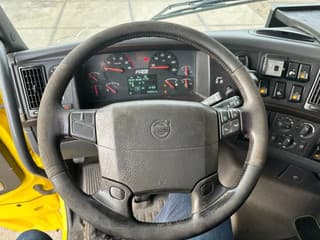 Volvo 16.610 145 TON INTARDER, HYDRAULIC, 10X4, EURO 5, - Image 12