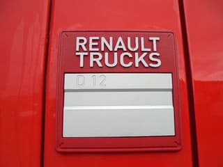 Renault D12 - Image 12