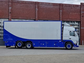 Volvo 380 6x2 - 2/3 stock Berdex Livestock - 54M3 - Weighbridge - I shift - Image 20