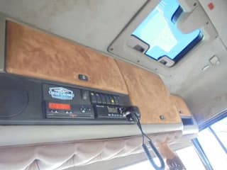 DAF 410 FAD 8X4 STEEL SUSPENSION - Image 12