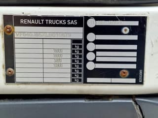 Renault 250 4x2 Box with side doors - Zepro loadlift - Euro 6 - Low KM - Sleepercab - Image 35
