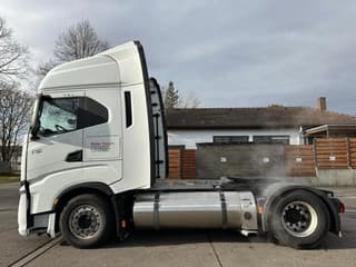 Iveco S-Way*460*LNG*Retarder*2 Tanks - Image 2