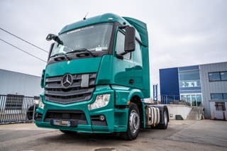 Mercedes-Benz 1845 LS - Thumbnail 1