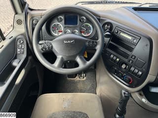 DAF XF 460 6x4, EURO 5, Manual, Retarder, Hydrauliek - Image 5