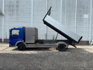 Mercedes-Benz 815 4X2 3 WAY KIPPER FULL STEEL MANUAL GEAR - Image 6