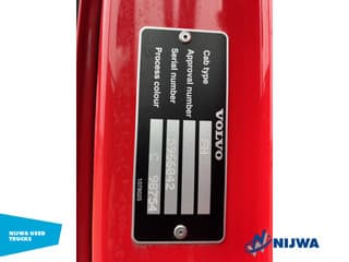 Volvo 460 4x2 PTO + ACC - Image 13